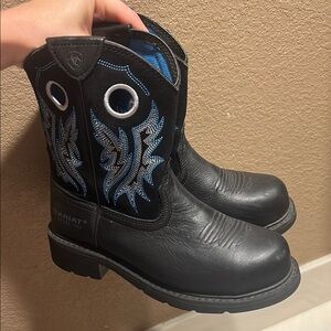 Black and Blue Steel Toe Ariats